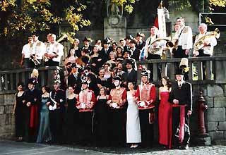  traditionsreiches Gruppenfoto 