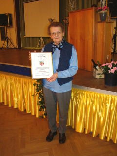 Mit dem Ehrenpreis 2009 der Gemeinde Mihla wurde Frau Dorothea Ratz geehrt