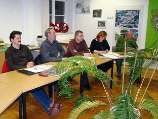 Förderverein des Dr. Ernst Wiedemann Bades bereitete die diesjährige Saison vor