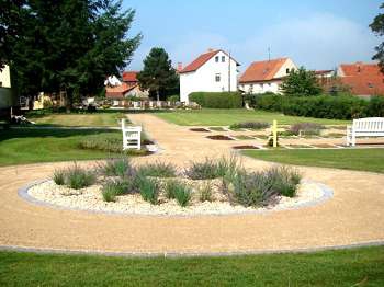 Restarbeiten auf dem Mihlaer Friedhof