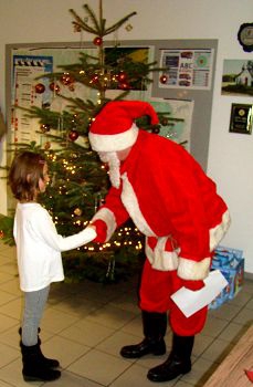 Alt und Jung bei der Weihnachtsfeier der Mihlaer Feuerwehr vereint